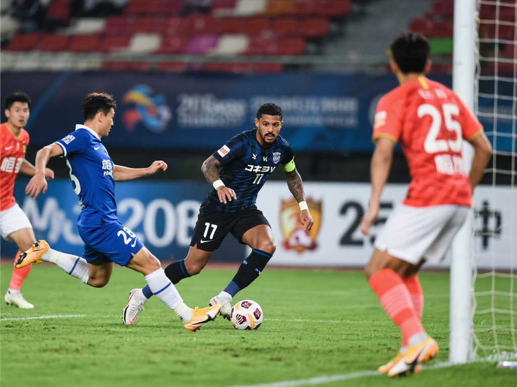 表现稳定 表现稳定